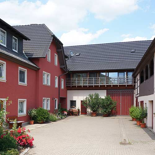 Hofansicht Pension am Obermain in Wolfsdorf bei Bad Staffelstein